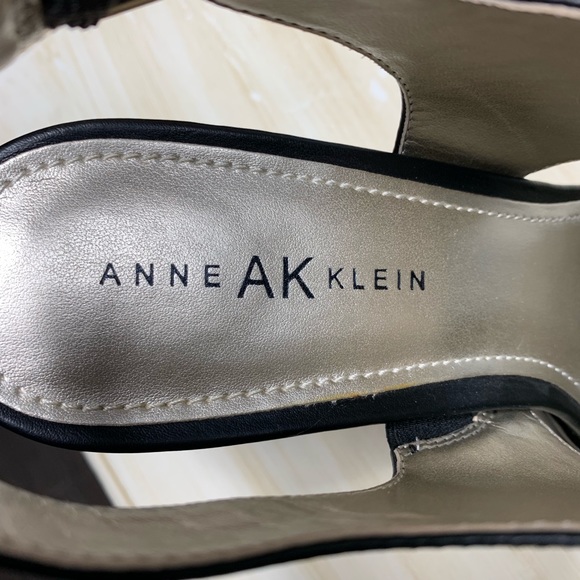Anne Klein Heels - Picture 7 of 8